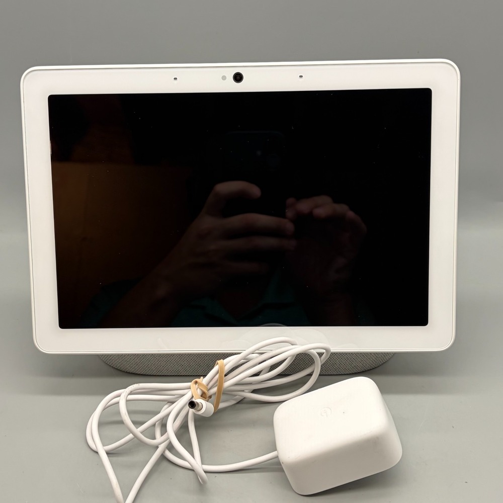 Google Nest Hub Max (H2A) & Power Cord - Chalk